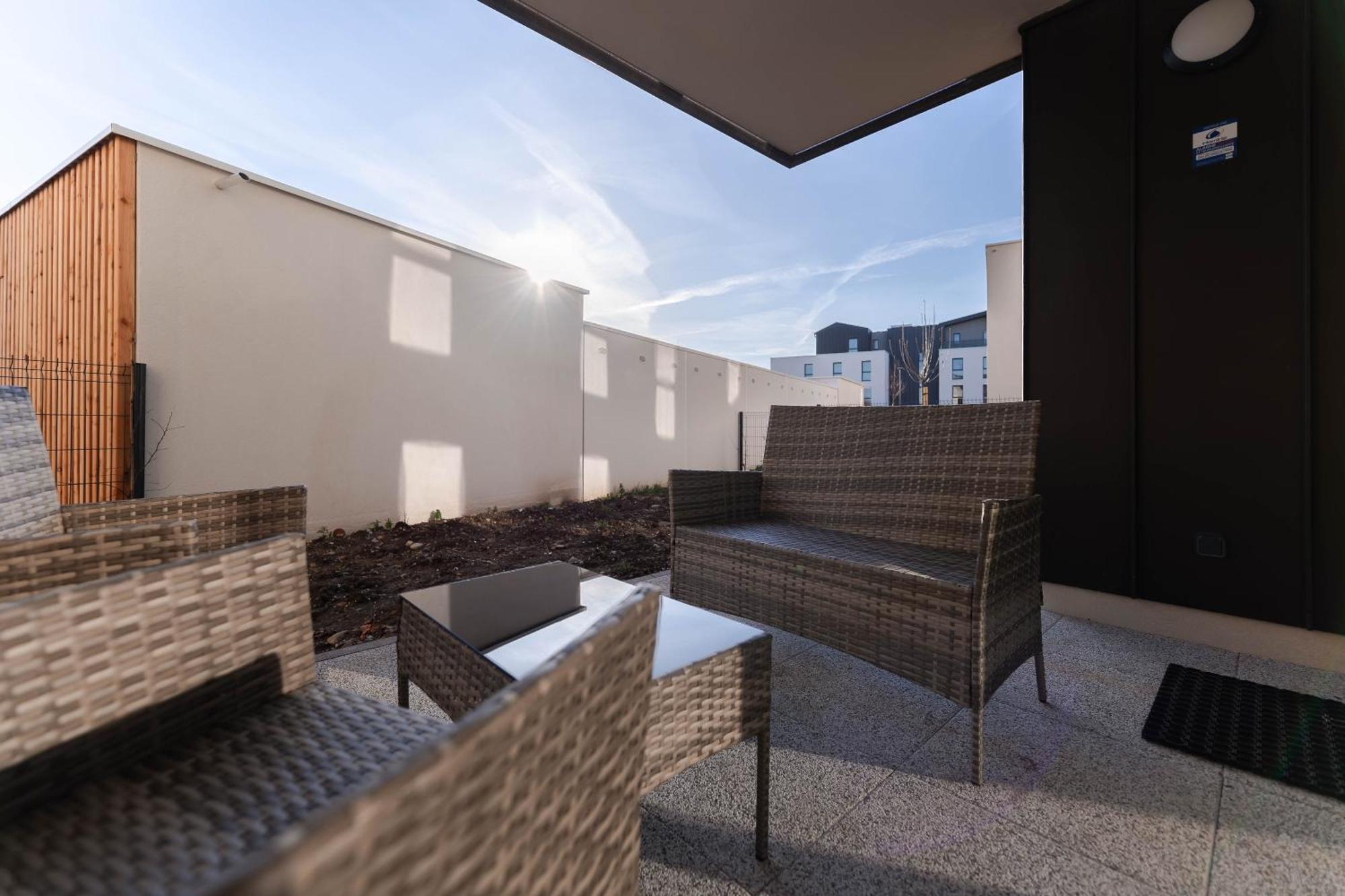 Les Jardins De La Semme Apartment Colmar Exterior photo